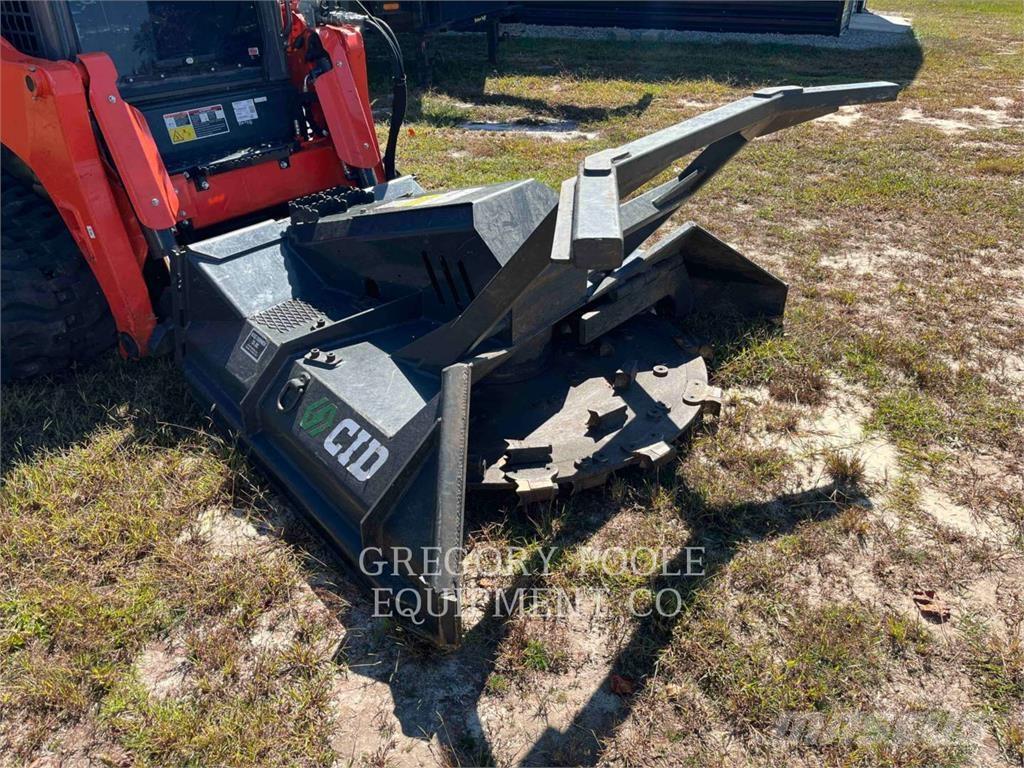 Kubota SVL 97-2 Гусеничные фронтальные погрузчики