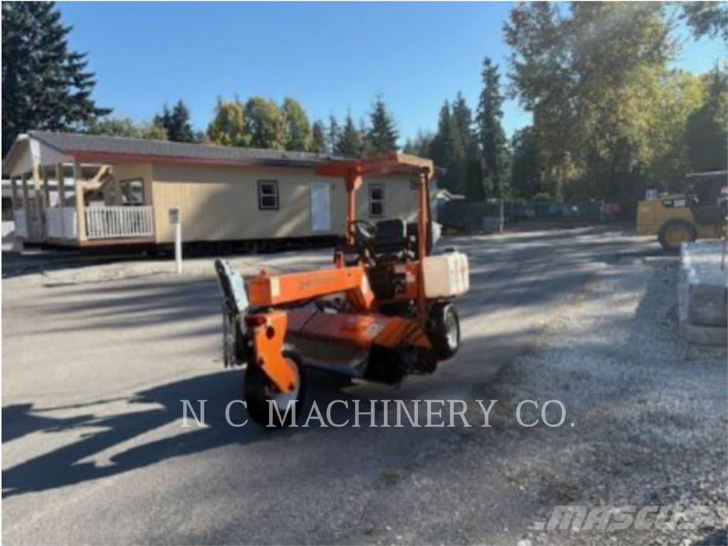 Lay-Mor SM300 Навесные щетки