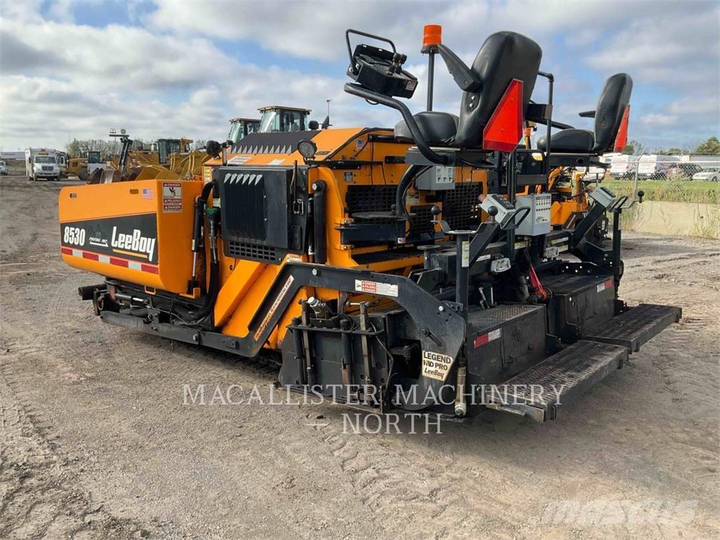 LeeBoy 8530 Асфальтоукладчики