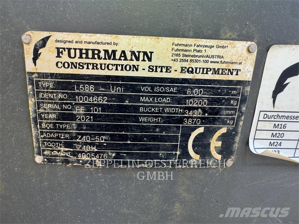 Liebherr L586 Фронтальные погрузчики