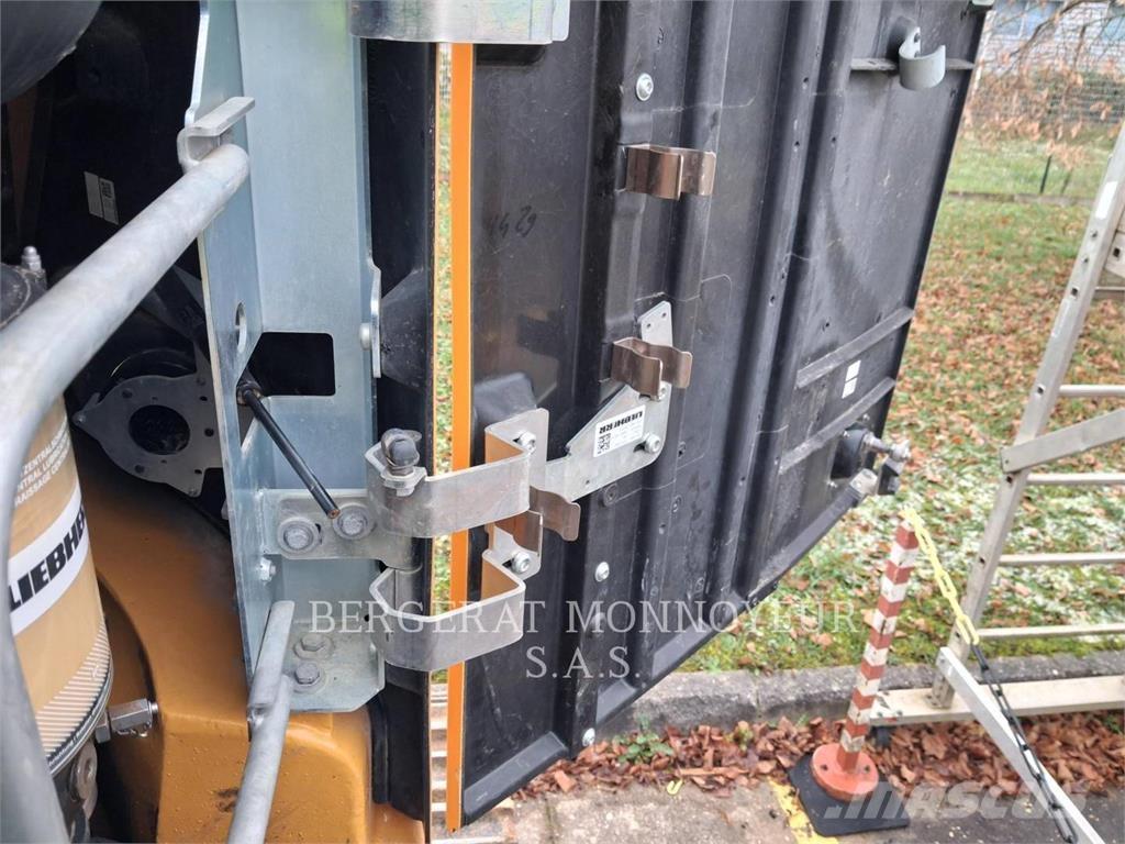 Liebherr R920 Гусеничные экскаваторы