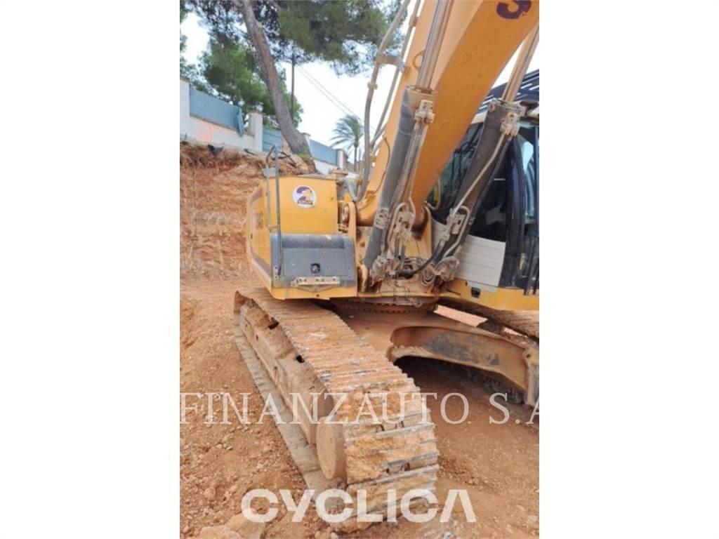 Liebherr R946 Гусеничные экскаваторы