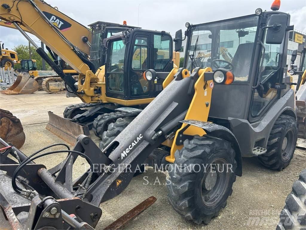 Mecalac AX850 Фронтальные погрузчики