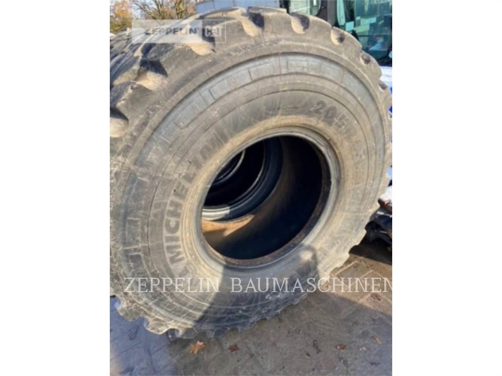 Michelin 4X 20.5R25XHA Шины и колёса