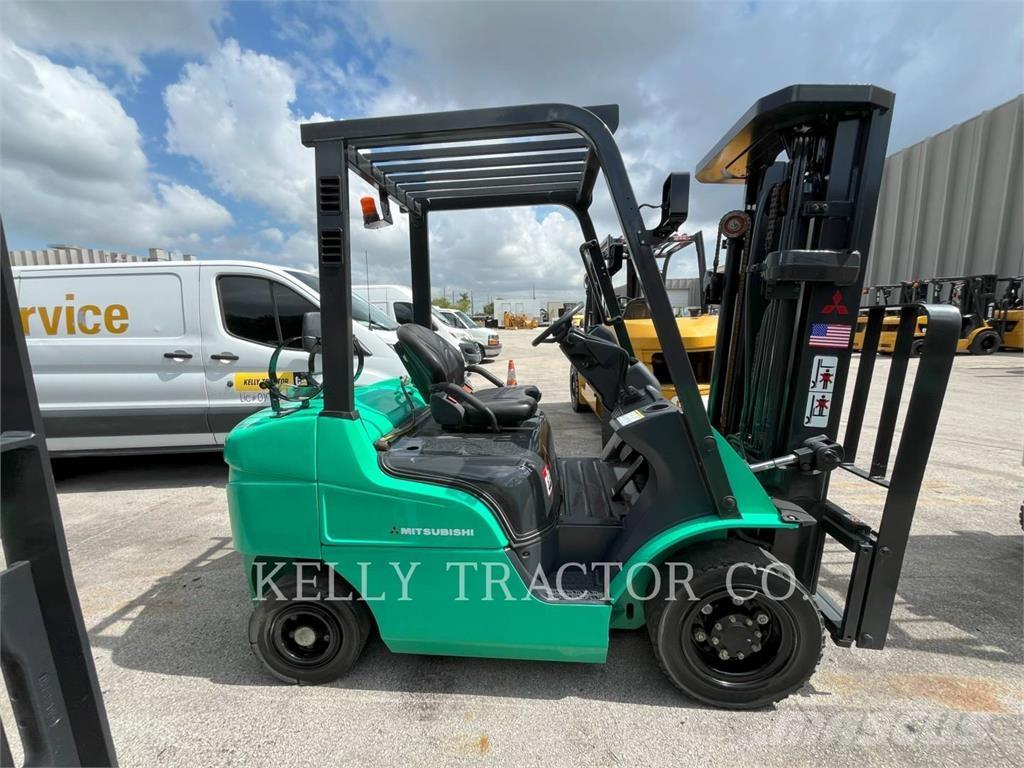 Mitsubishi MITFG25N Газовые погрузчики