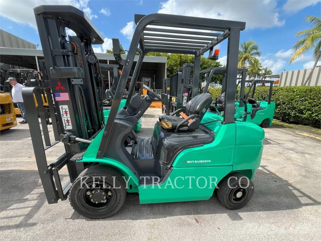 Mitsubishi MITFG25N Газовые погрузчики