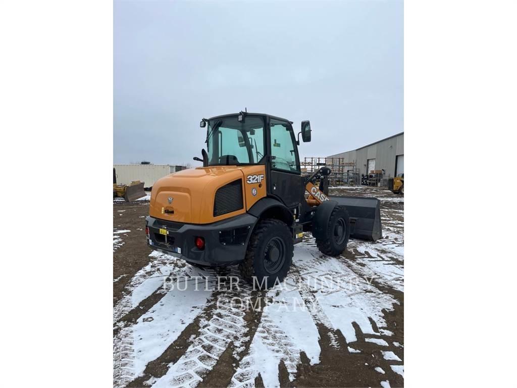 New Holland 321F Фронтальные погрузчики