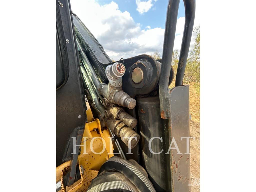 New Holland C362 Гусеничные фронтальные погрузчики