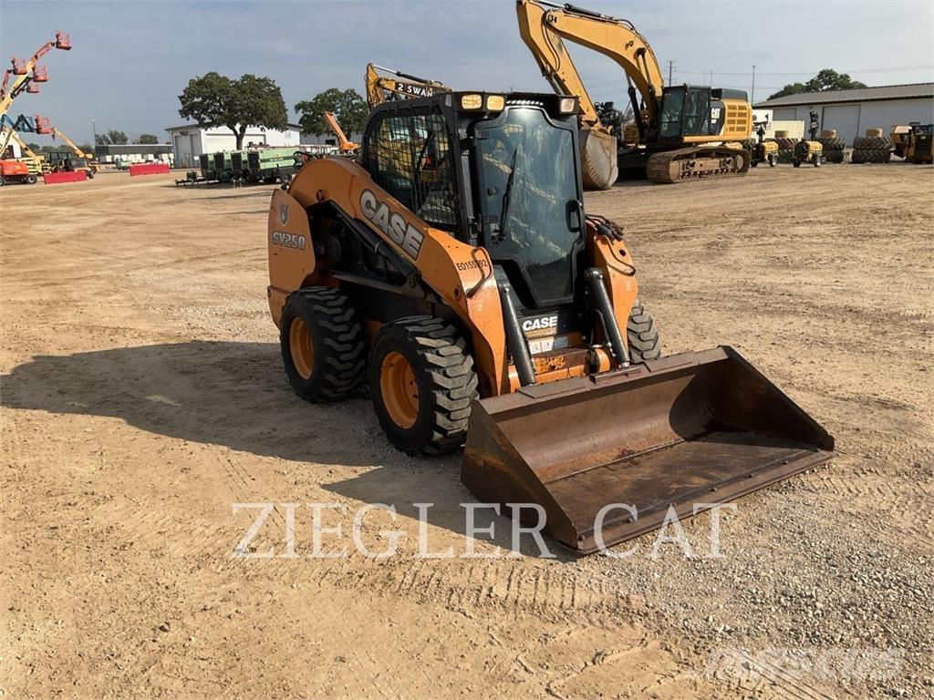 New Holland SV250 Мини-погрузчики