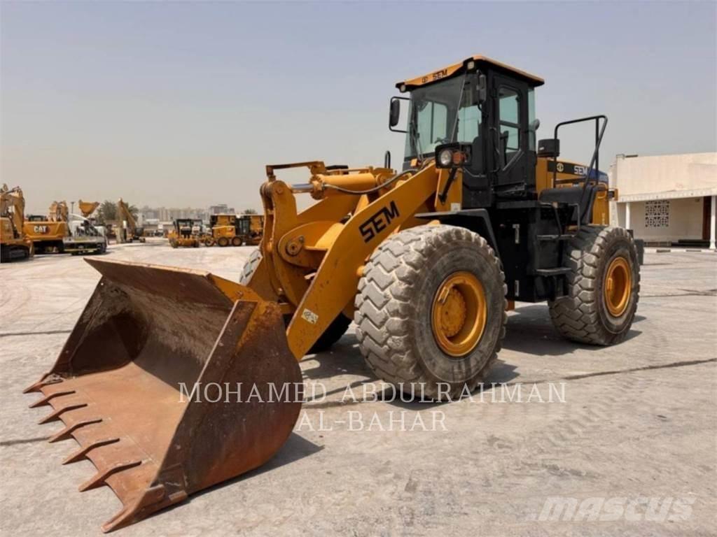 SEM CO. LTD SEM655D Фронтальные погрузчики
