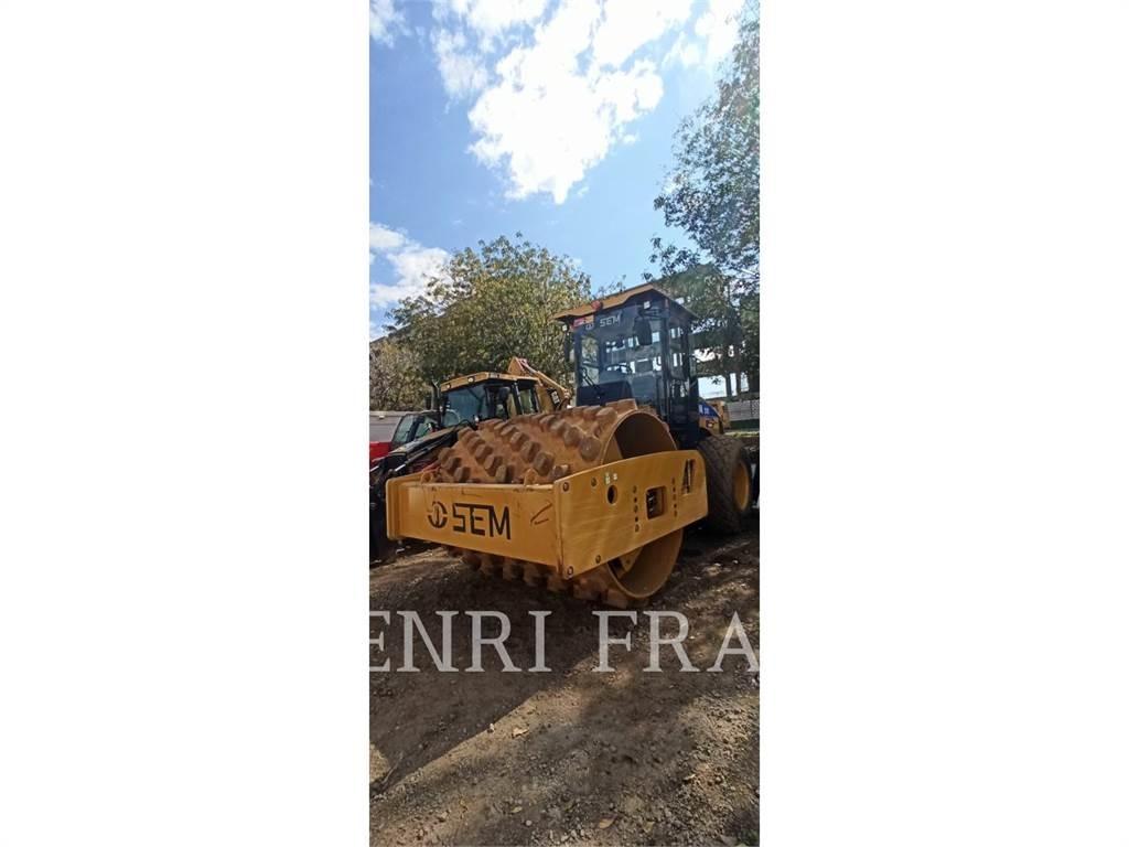 SEM MACHINERY 510 Уплотнители грунта