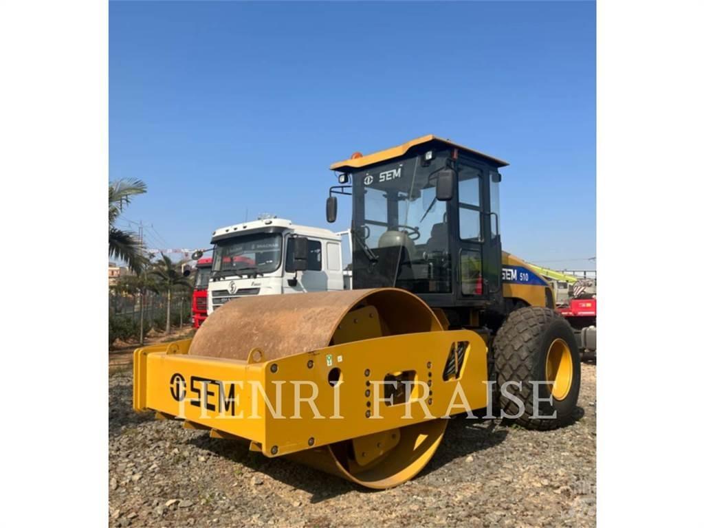 SEM MACHINERY 510 Уплотнители грунта