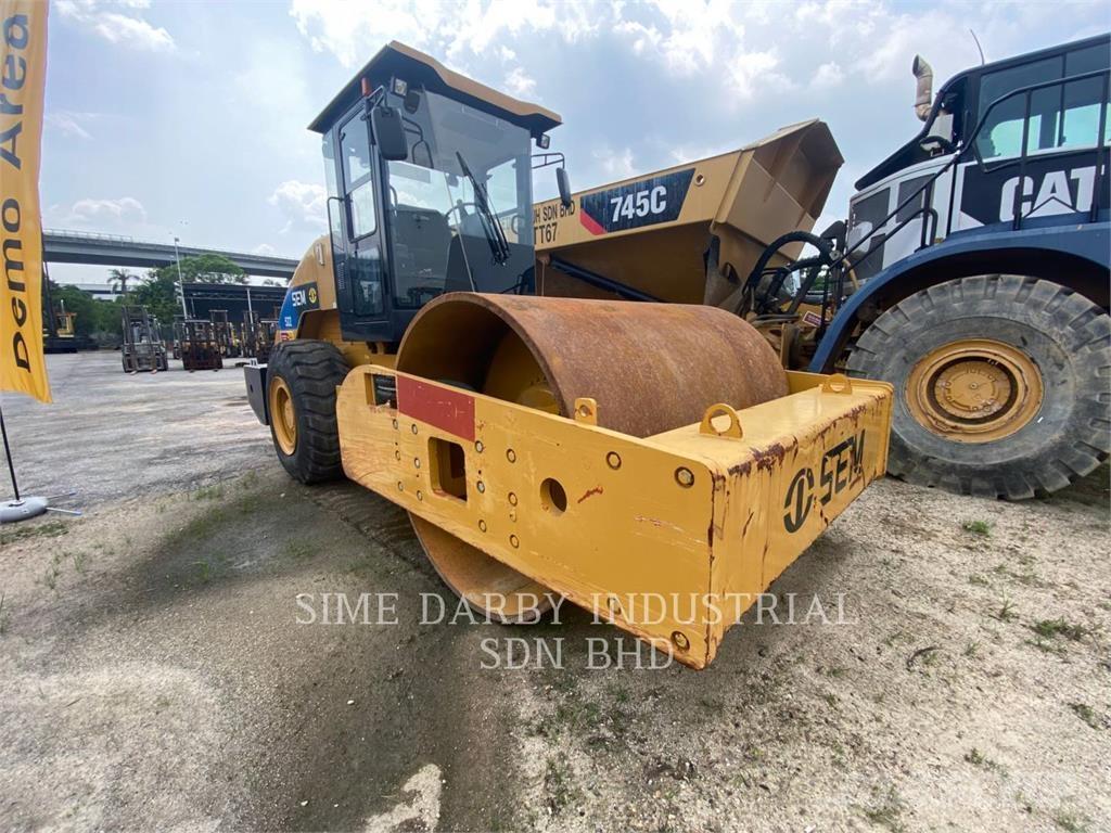 SEM MACHINERY SEM 522 Уплотнители грунта