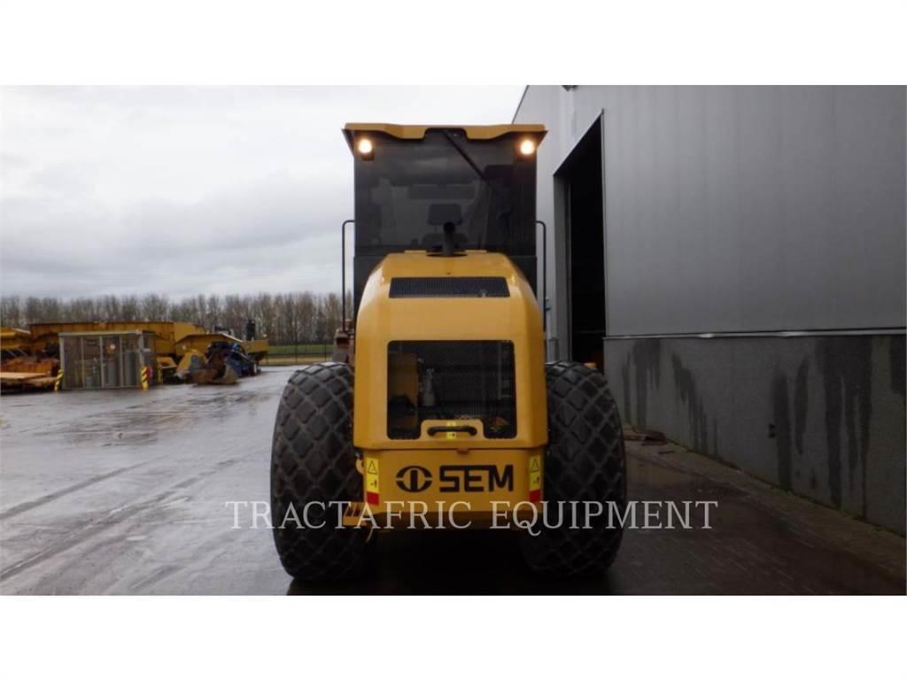 SEM MACHINERY SEM512 Уплотнители грунта