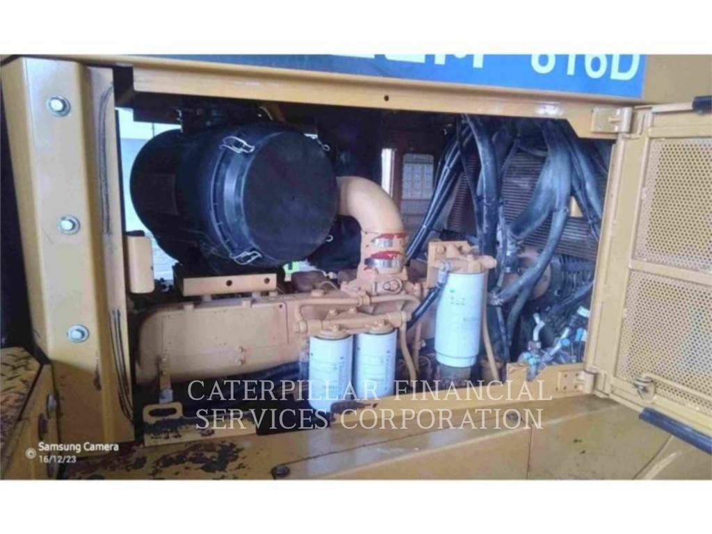 SEM MACHINERY SEM816D Гусеничные бульдозеры