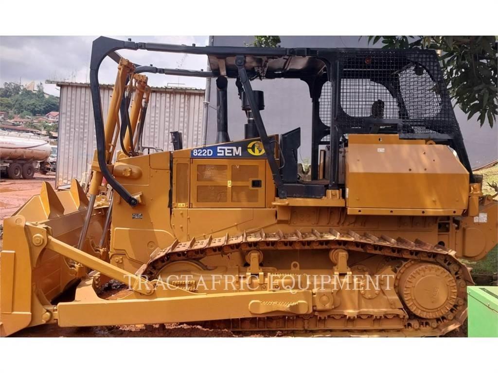 SEM MACHINERY SEM822D Гусеничные бульдозеры