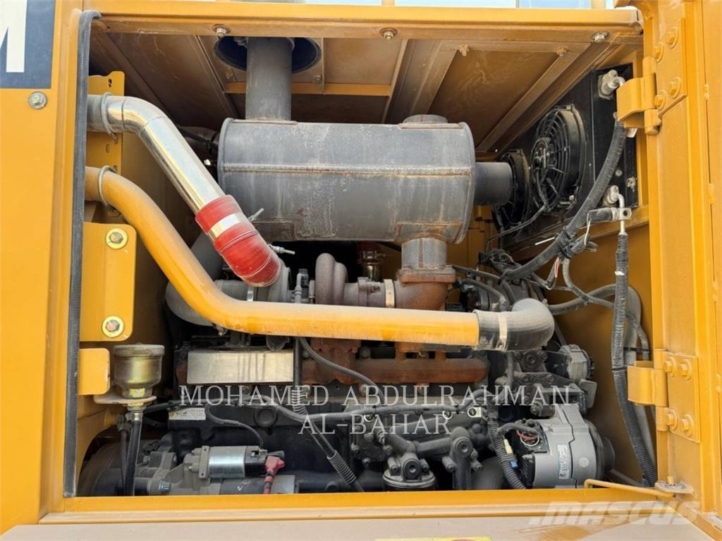 SEM MACHINERY SEM921 Грейдеры