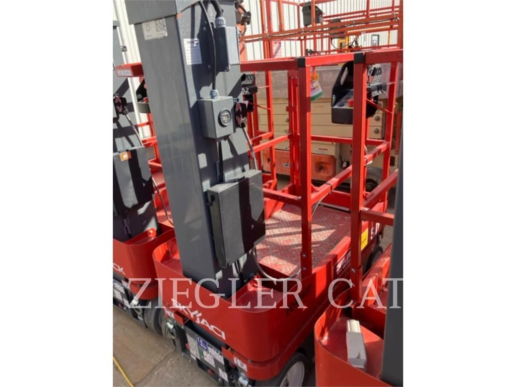 Skyjack SJ12 Ножничные подъемники