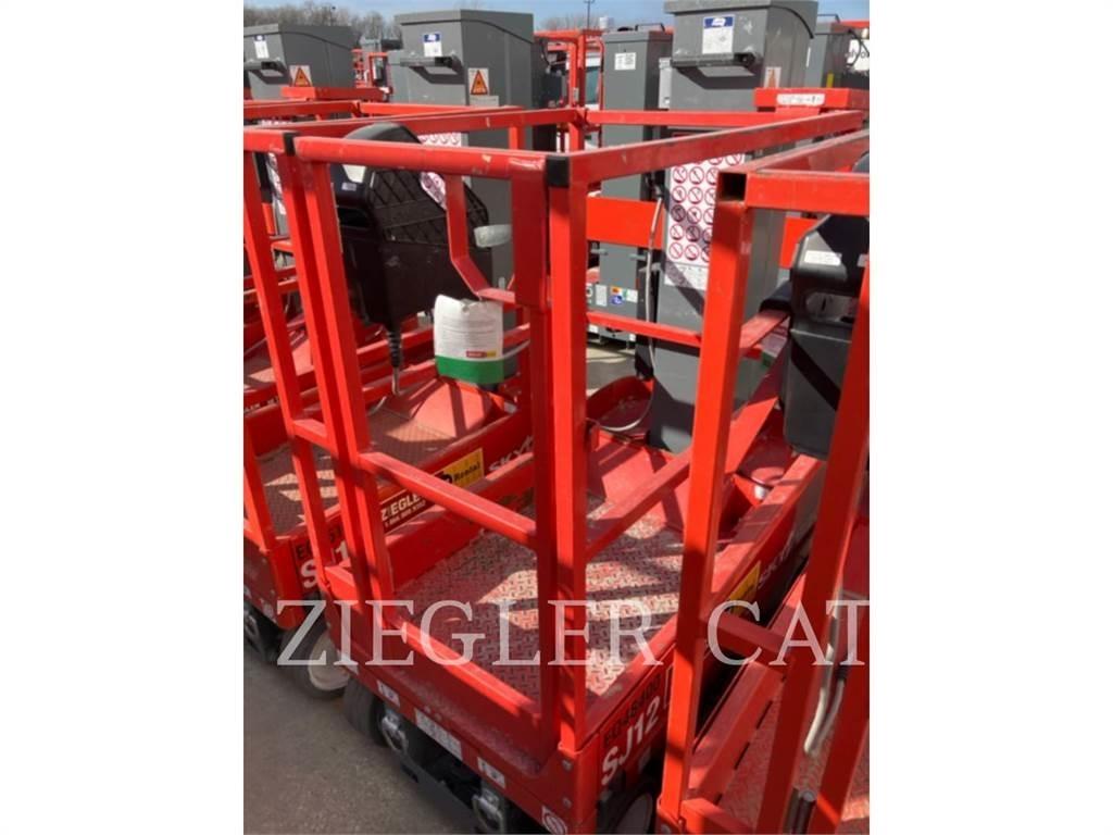 Skyjack SJ12 Ножничные подъемники