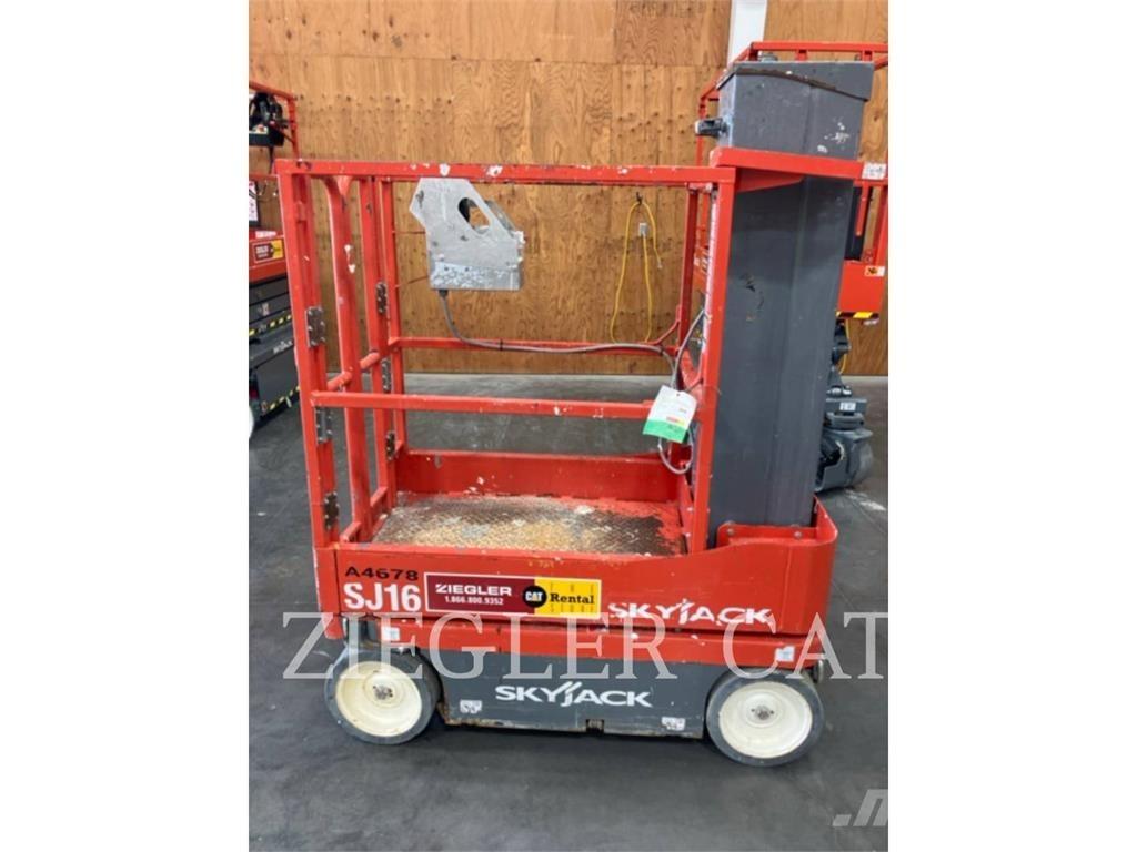 Skyjack SJ16 Ножничные подъемники