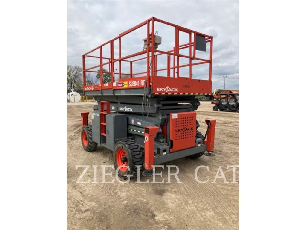 Skyjack SJ8841 Ножничные подъемники