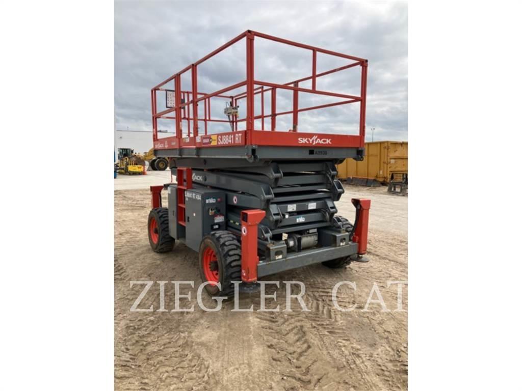 Skyjack SJ8841 Ножничные подъемники