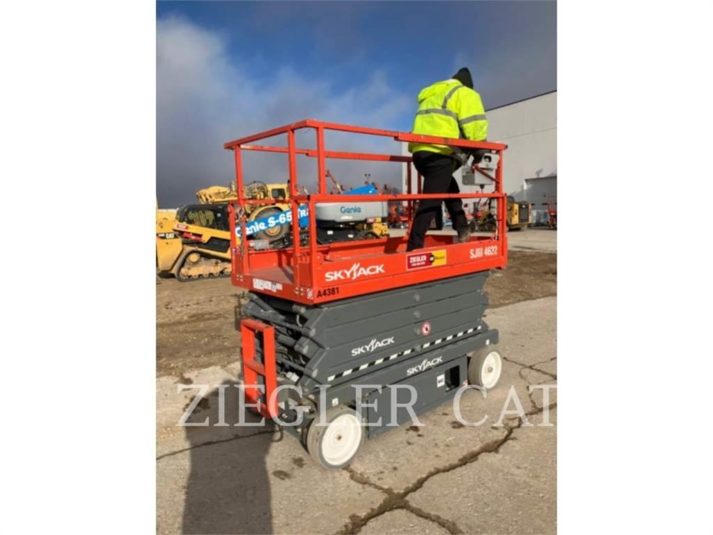 Skyjack SJIII4632 Ножничные подъемники
