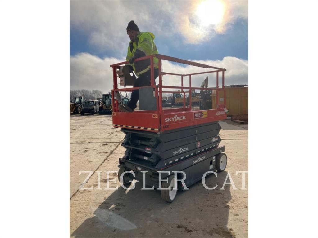 Skyjack SJIII4632 Ножничные подъемники