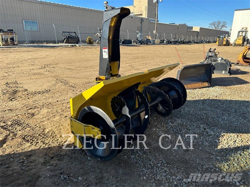 SnowWolf 84 SNOWBLOWER Снегоуборщики