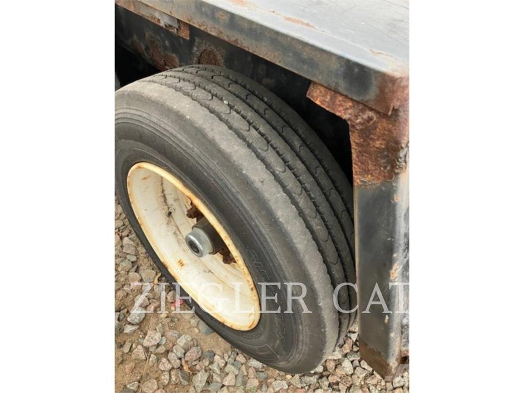 TOWMASTER T-16T Прочие прицепы