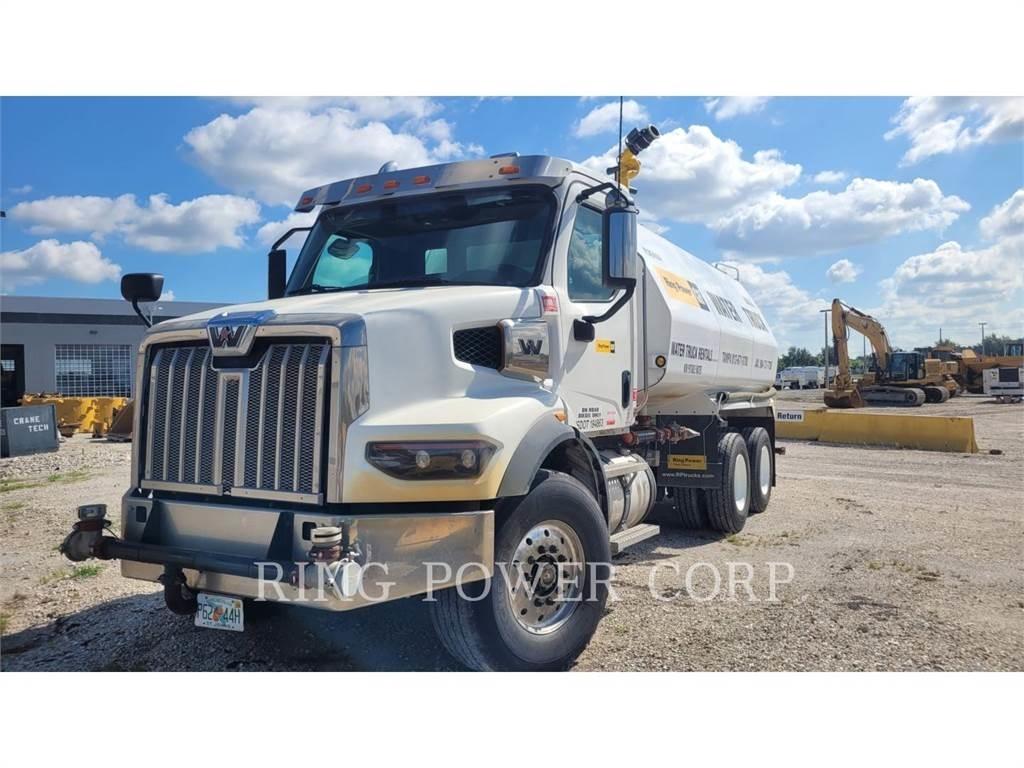United WT5000 Грузовики-цистерны