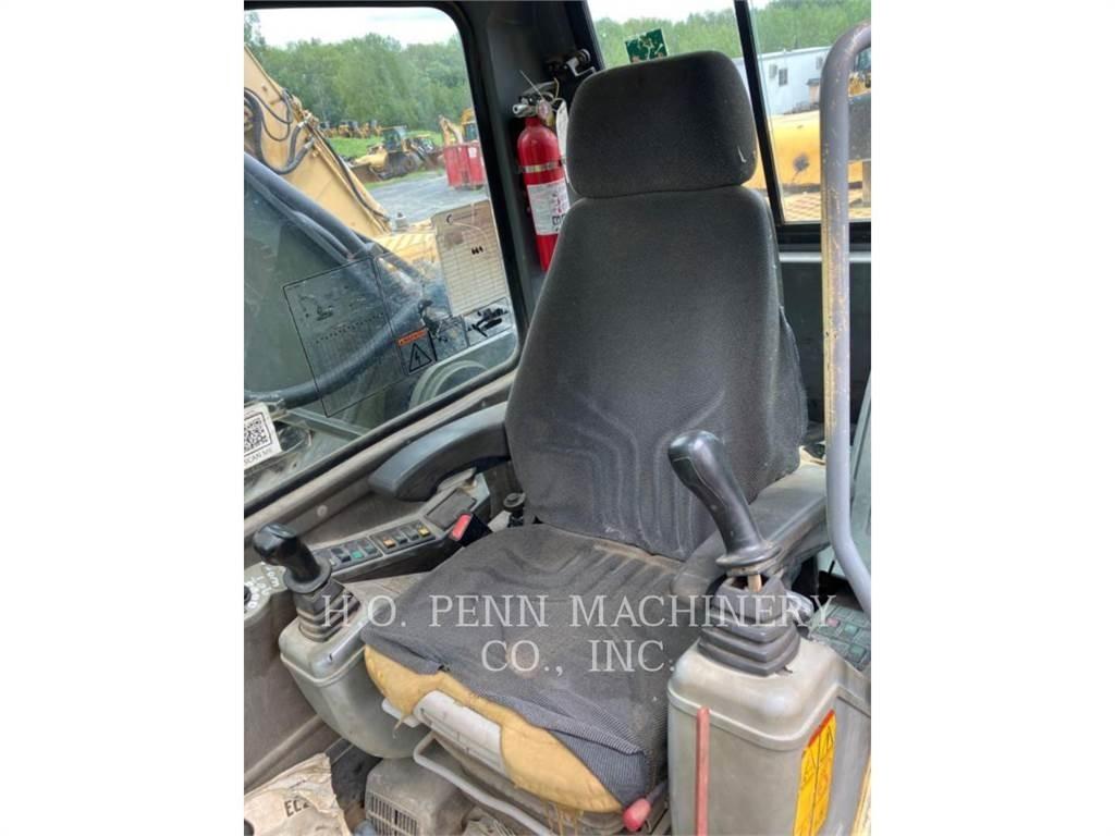 Volvo EC290LC Гусеничные экскаваторы