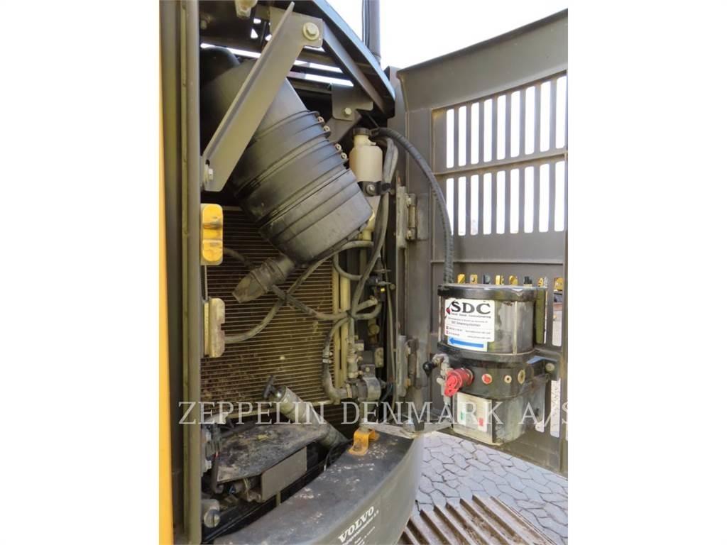 Volvo ECR145EL Гусеничные экскаваторы
