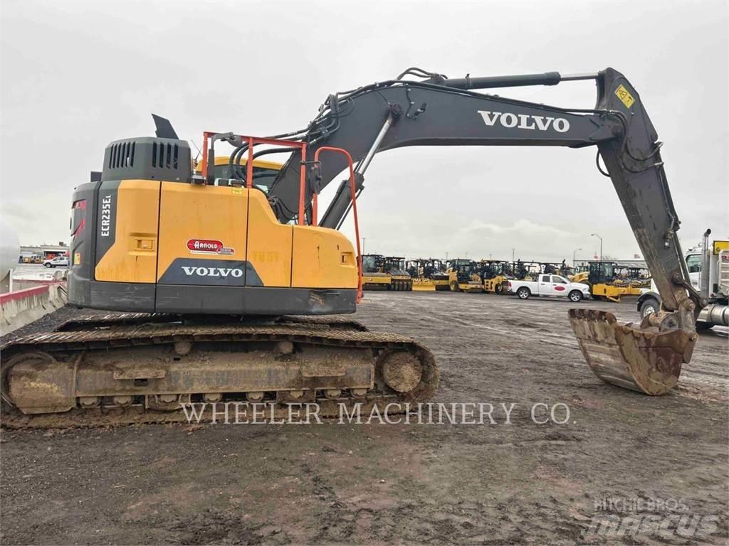 Volvo ECR235EL Гусеничные экскаваторы