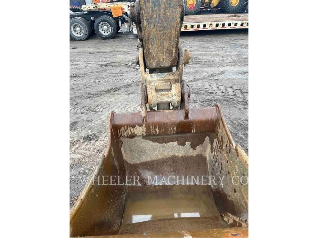 Volvo ECR235EL Гусеничные экскаваторы