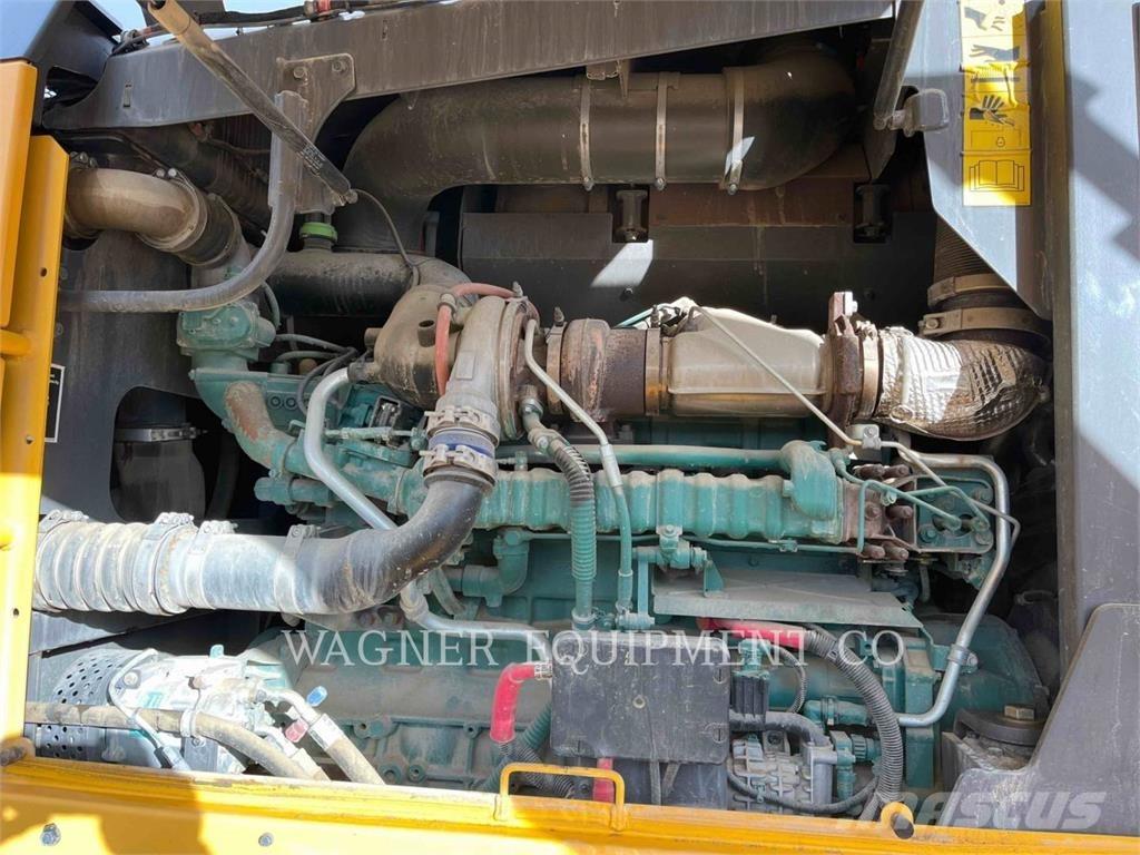 Volvo G946B Грейдеры