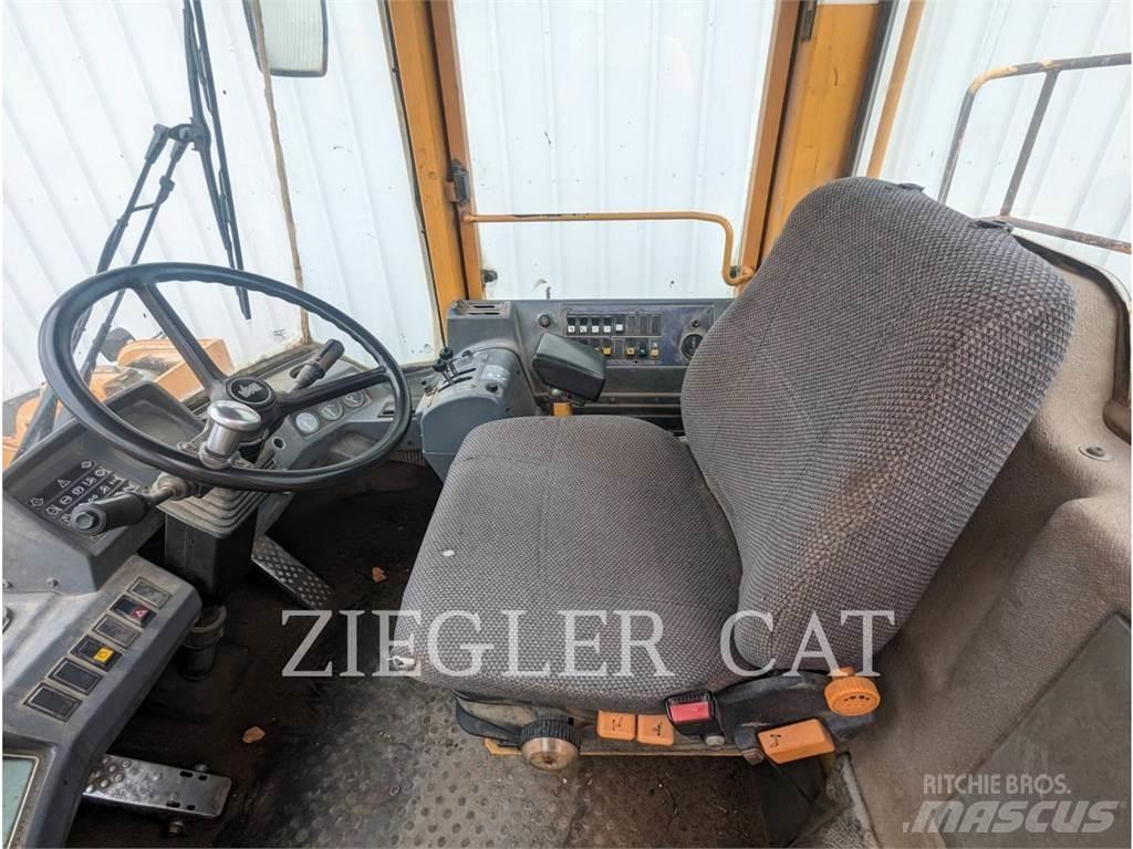 Volvo L180 Фронтальные погрузчики