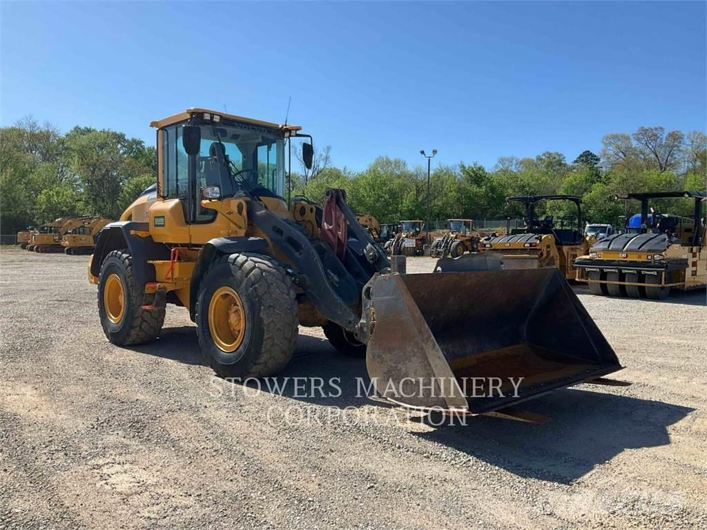 Volvo L60H. Фронтальные погрузчики