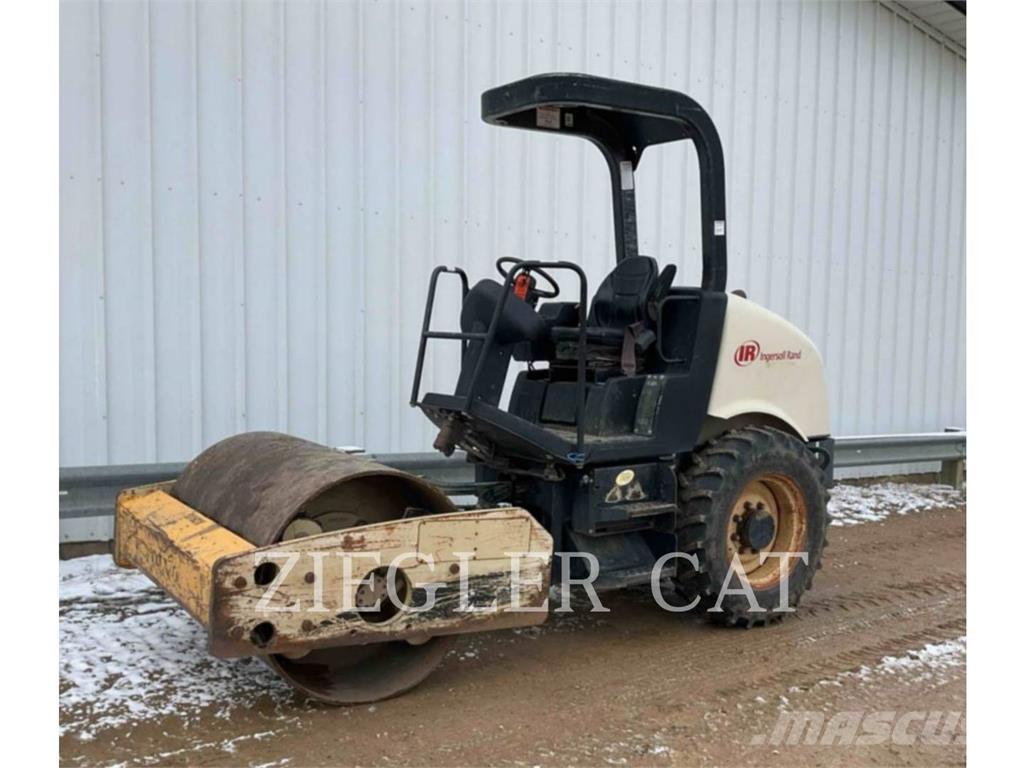 Volvo SD45 Уплотнители грунта