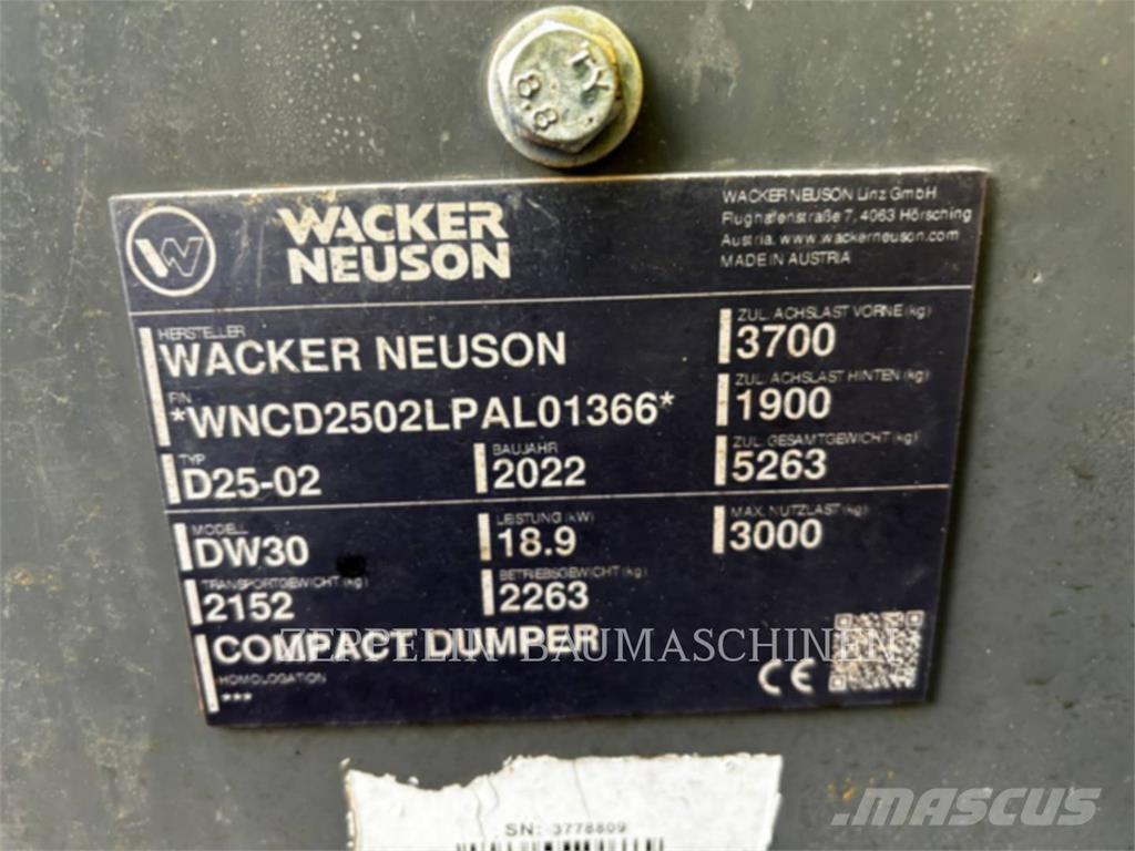 Wacker DW30 Шарнирно-сочленённые самосвалы