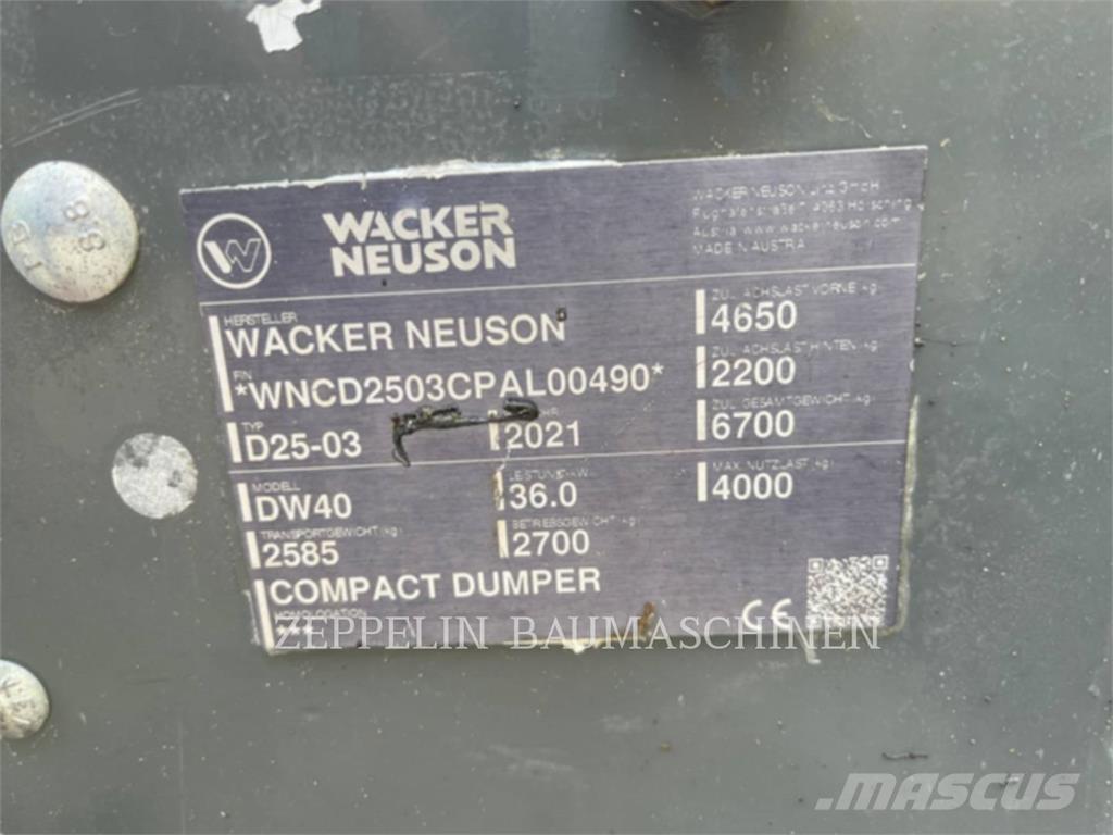 Wacker DW40 Шарнирно-сочленённые самосвалы