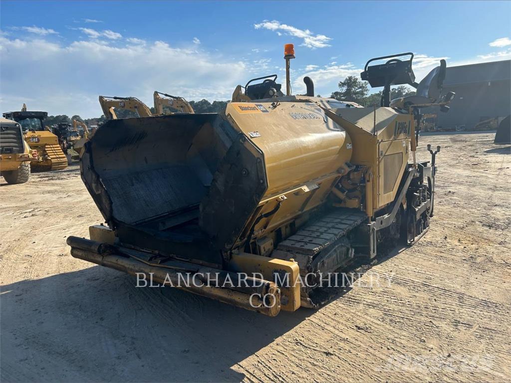 Weiler P385C Асфальтоукладчики