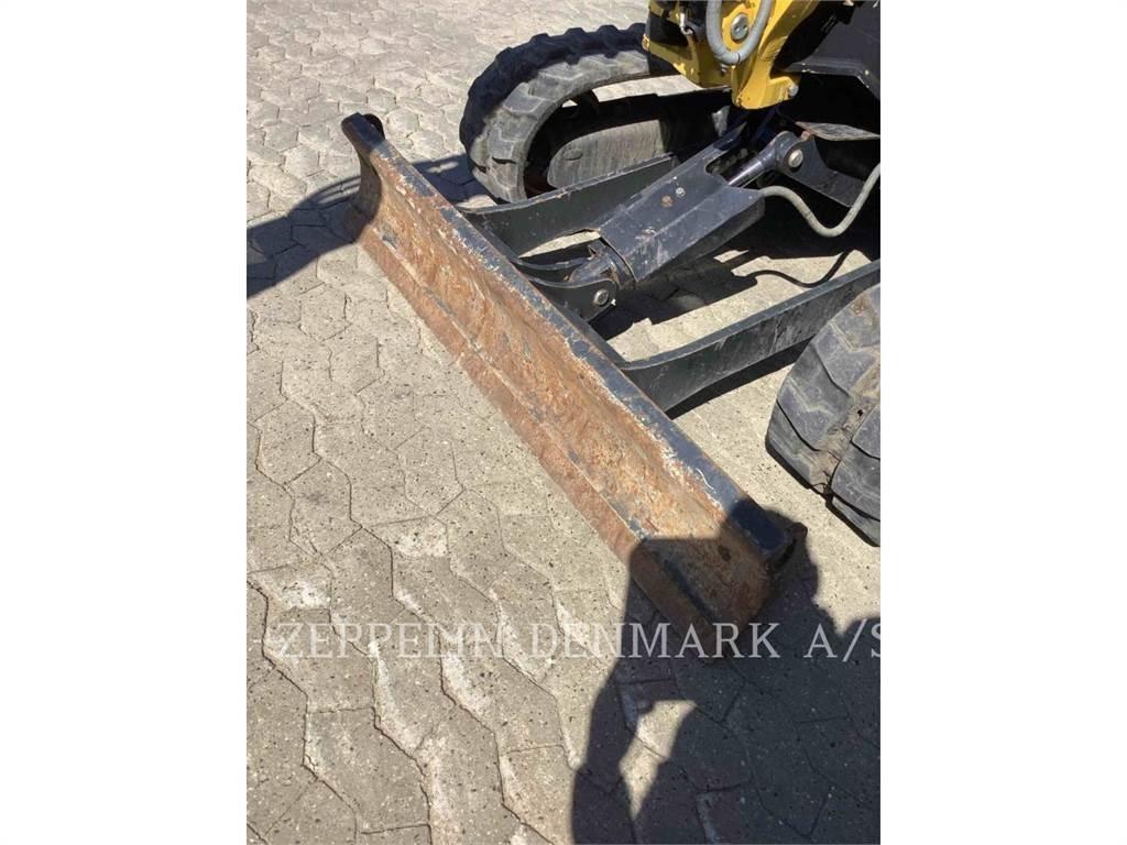 Yanmar SV26 Мини-экскаваторы