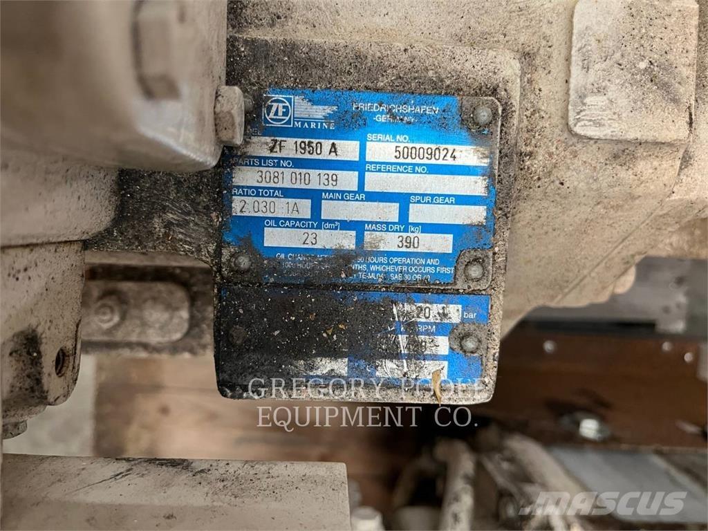 ZF TRANSMISSION 1950A Судовые вспомогательные двигатели