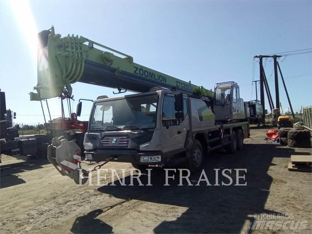 Zoomlion ZTC250V31 Автокраны