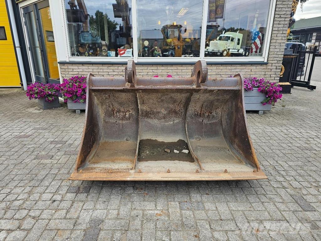  Onbekend Slotenbak Ковши