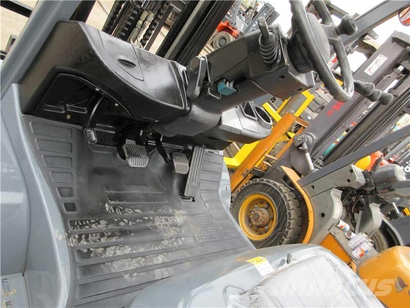 Toyota FD 30 Дизельные погрузчики