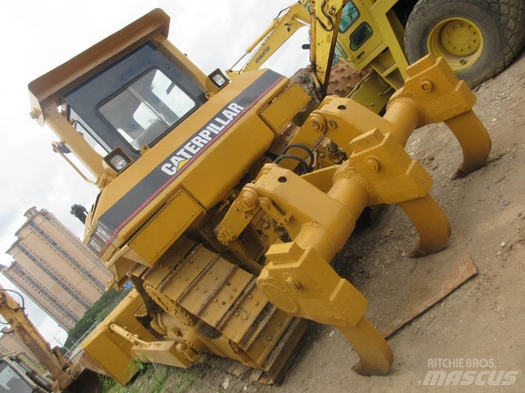 CAT D 7 H Гусеничные бульдозеры