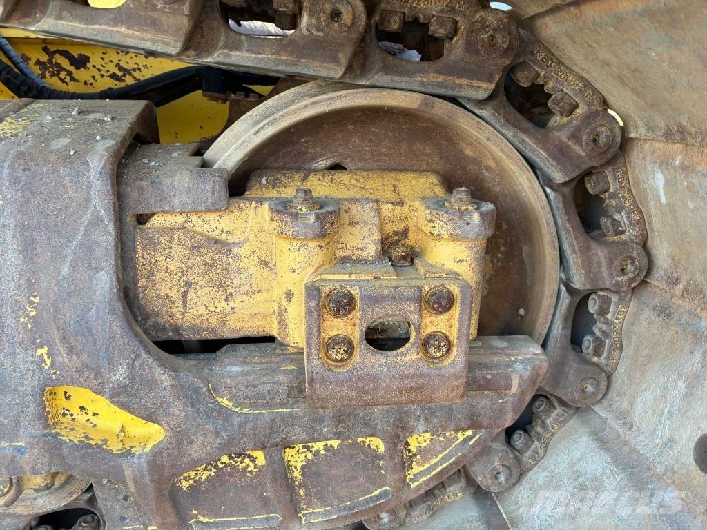 Komatsu D 61 PX-23 Гусеничные бульдозеры