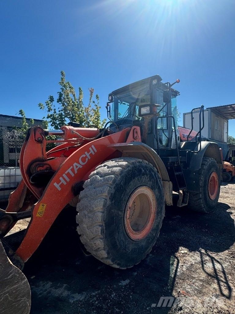 Hitachi ZW 220-3 Фронтальные погрузчики